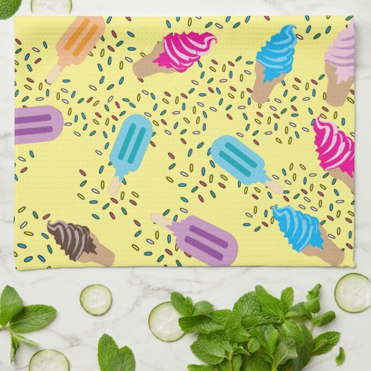 Colorful Summer Ice Cream Pattern Theedoek (Gevouwen)