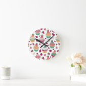 Colorful Sweet Cupcakes Patroonmonogram Naam Ronde Klok (Huis)