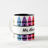 Colorful Teacher Appreciation Crayon Monogram Tweekleurige Koffiemok (Voorkant links)