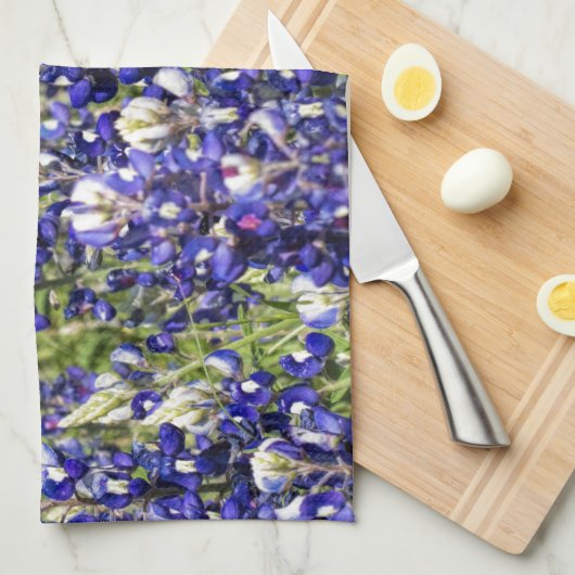 Colorful Texas Bluebonnets - Lupinus texensis Theedoek (Quarter Fold)