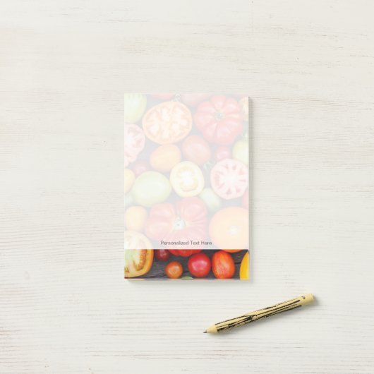 Colorful Tomatoes Post-it® Notes (Op bureau)