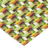 Colorful Toucans 2 Tafelkleed (Gekanteld)
