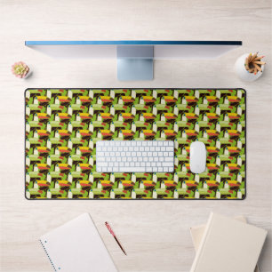 Colorful Toucans Bureaumat