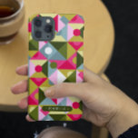 Colorful Trendy Modern Girly Pattern Custom Name Case-Mate iPhone 14 Pro Hoesje<br><div class="desc">Het kleurrijke Trendy Moderne Meisjespatroon Gepersonaliseerde Naam Smartphone iPhone Case kenmerkt een kleurrijk geometrisch patroon in tinten roze,  groen en blauw met uw gepersonaliseerde naam in moderne elegante manuscripttypografie. Perfect voor verjaardag,  Kerstmis,  Moederdag,  zuster,  beste vriend en nog veel meer. Ontworpen door © Evco Studio www.zazzle.com/store/evcostudio</div>