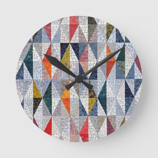 Colorful Triangles Geometric pattern Ronde Klok (Voorkant)