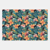 Colorful Tropical Flowers and Leaves Inpakpapier Vel (Voorkant)