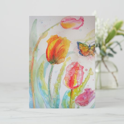 Colorful Tulip and Butterfly Birthday Invitation Kaart (Staand voorkant)