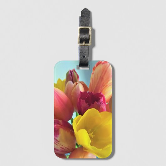 Colorful Tulip Bouquet Bagagelabel (Voorkant (verticaal))