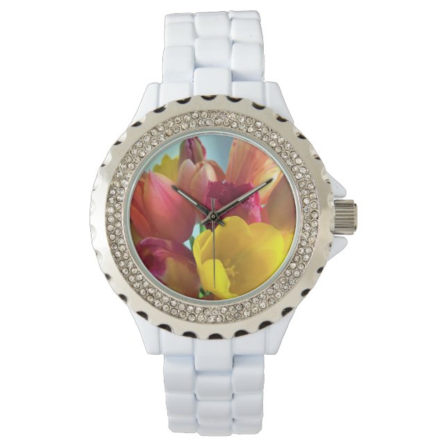 Colorful Tulip Bouquet Horloge (Voorkant)