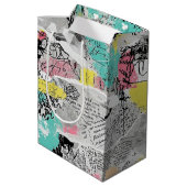Colorful Urban Graffiti Pattern (3) Medium Cadeauzakje (Achterkant Gekanteld)