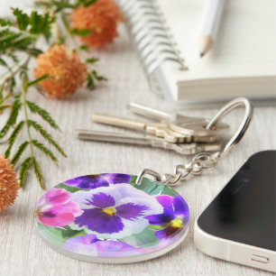 Colorful Violets Pansy Flower Pattern Sleutelhanger