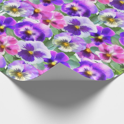 Colorful Violets Pansy Flowers Pattern Cadeaupapier (Hoek)