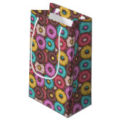 Colorful Watercolor Donuts with Sprinkles Pattern Klein Cadeauzakje (Achterkant Gekanteld)