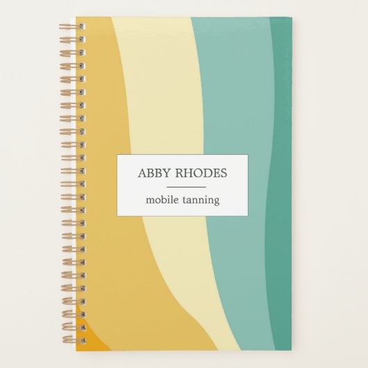 Colorful wave lines personalized planner (Voorkant)