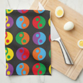 Colorful Yin Yangs Theedoek (Quarter Fold)