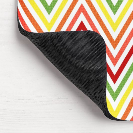 Colorful Zigzag Chevron Pattern Muismat (Hoek)