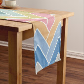 Colorful Zigzag Retro Chevron Korte Tafelloper (Voorbeeld)