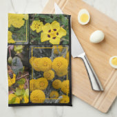 Colors of Nature - Yellow Flowers Theedoek (Quarter Fold)