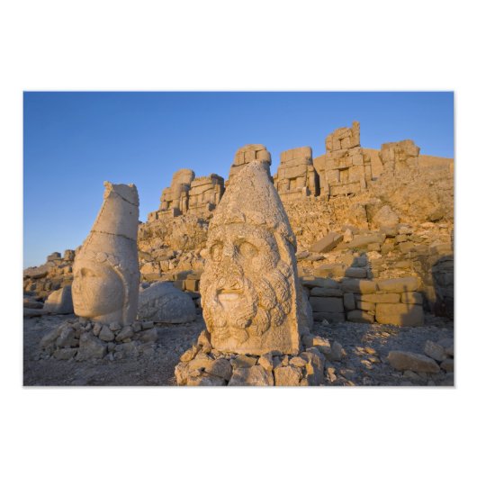 Colossale beelden van goden die de foto afdruk (Voorkant)