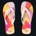 Colour Block Wedding Mr Groom Summer ID740 Teenslippers<br><div class="desc">Abstracte kleurenblokkering in een vet kleurenpalet van warm roze, tangerine sinaasappel en goudgeel zorgt voor een opvallende achtergrond voor de stukken in deze eigentijdse bruidssuite. De teenslippers voor de hier getoonde bruidegom hebben de optionele tekst 'MR' in een gewaagde, moderne letterstijl. Gemakkelijk aan te passen voor dagelijks gebruik door een...</div>