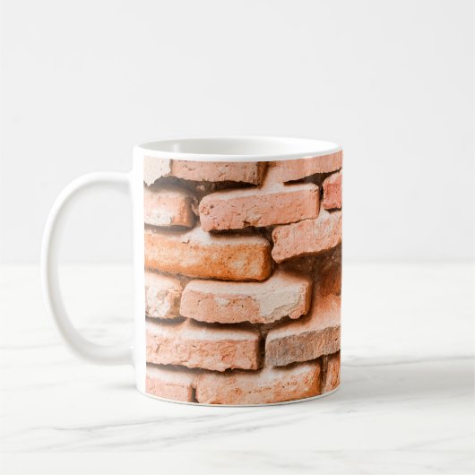 Colse up old brick wall background and texture ag. koffiemok (Links)