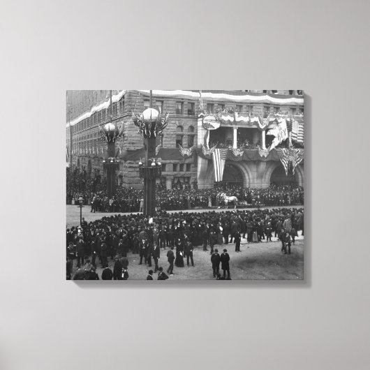 Columbiaanse parade-formatie op Lake Front Chicago Canvas Afdruk (Voorkant)