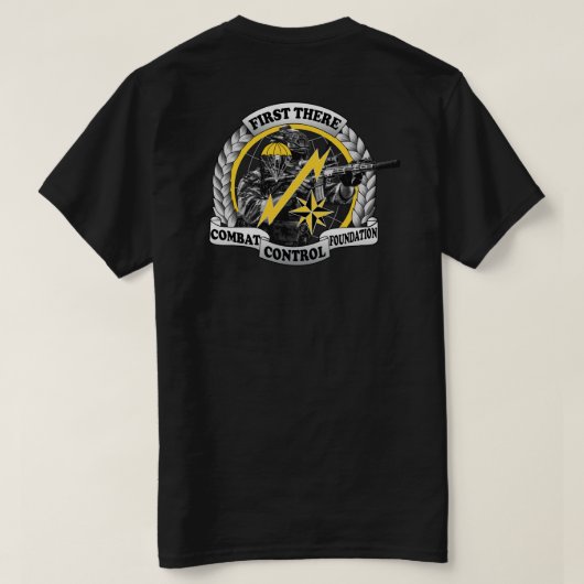 Combat Control. RED vrijdag. Draag rood. T-shirt (Design achterkant)