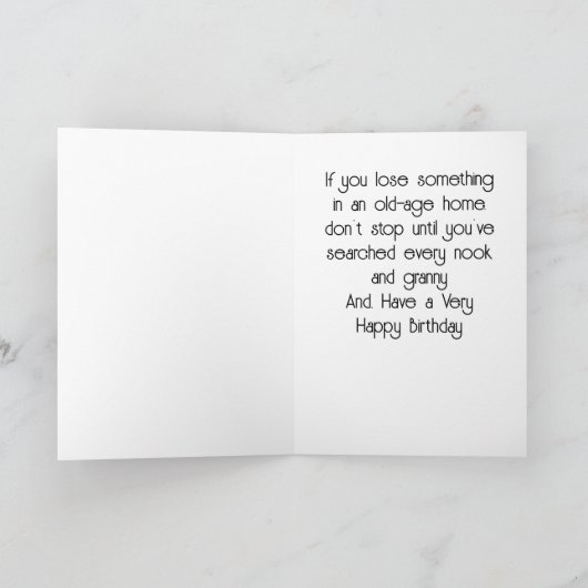 COMEDIC GNOME ZEGT DAT JE NIET OUDE BIRTHDAAGSE KA KAART (Binnen)