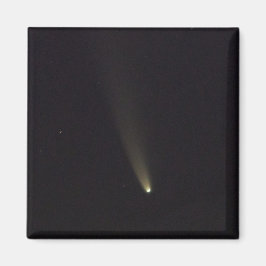 Comet NEOWISE in Night Sky Magneet