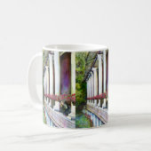 Comfort is de vijand van de vooruitgang koffiemok (Voorkant links)