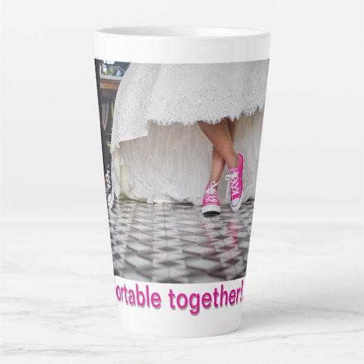 Comfortable Together Latte Love Mok van EditorsPic (Voorkant)