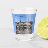 Comic Art of a plaza in Madrid, Spanje Shot Glas (Voorkant)