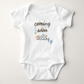 Coming soon baby announcement  romper (Voorkant)