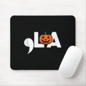 Comma La Funny Kamala Harris 2024 Halloween Pumpki Muismat (Met muis)