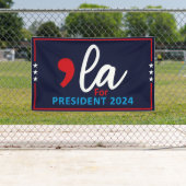 Comma La Kamala Harris 2024 - Voor President Spandoek (Insitu)
