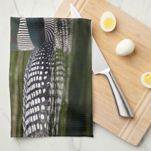 Common Loon on op Jabe Pond Theedoek (Quarter Fold)