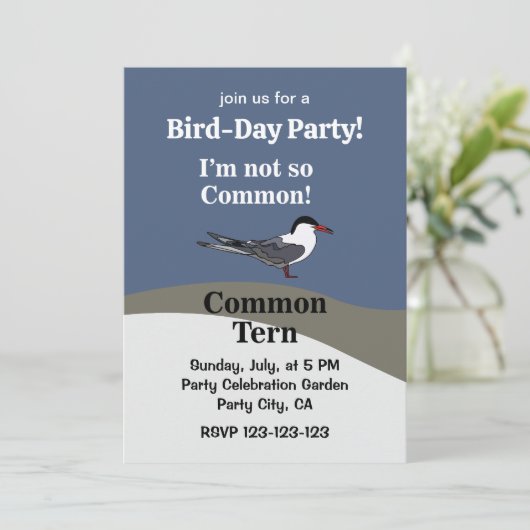 Common Tern Seabird Funny Birthday Party Kaart (Staand voorkant)