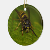 Common Wasp Keramisch Ornament (Links)