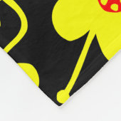 Compacte bloemen - Geel en Rood op zwart Fleece Deken (Hoek)