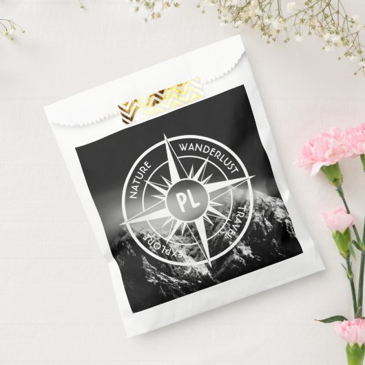 Compass star embleem monogram dramatische bergen bedankzakje (Gezegeld)