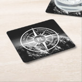 Compass star embleem monogram dramatische bergen kartonnen onderzetters (Schuin)