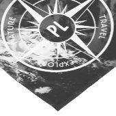 Compass star embleem monogram dramatische bergen korte tafelloper (Hoek)