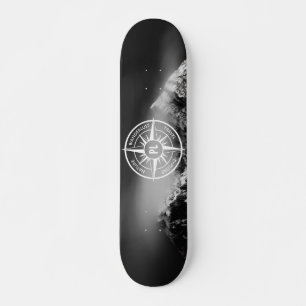 Compass star embleem monogram dramatische bergen persoonlijk skateboard