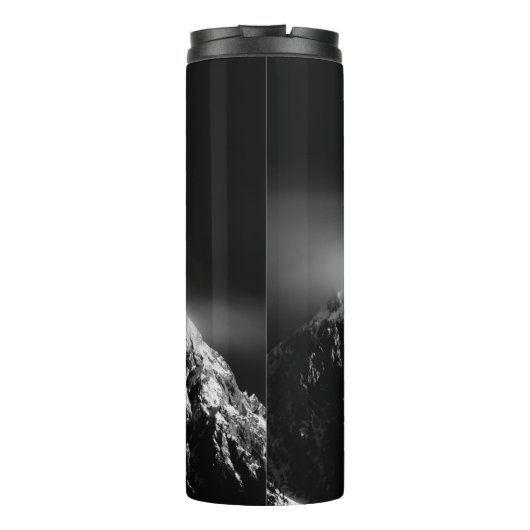 Compass star embleem monogram dramatische bergen thermosbeker (Achterkant)