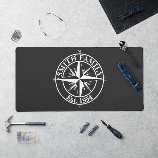 Compass star monogram, personaliseerbaar embleem bureaumat (Werkstation)