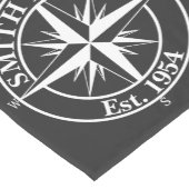 Compass star monogram, personaliseerbaar embleem korte tafelloper (Hoek)