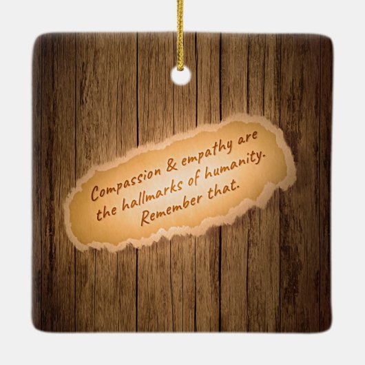 Compassie en empathie zijn de Hallarinaties van de Keramisch Ornament (Achterkant)
