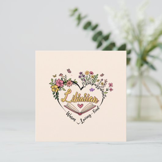 Compassionate Librarian – Floral Heart Design (Staand voorkant)