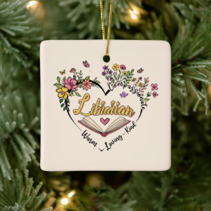 Compassionate Librarian – Floral Heart Design Keramisch Ornament