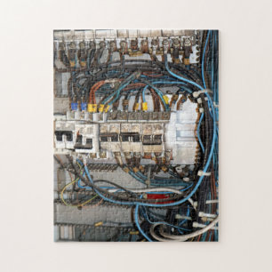 Complexe industriële bedrading puzzel uitdaging